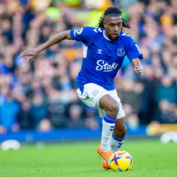 识了足球的 识了足球的